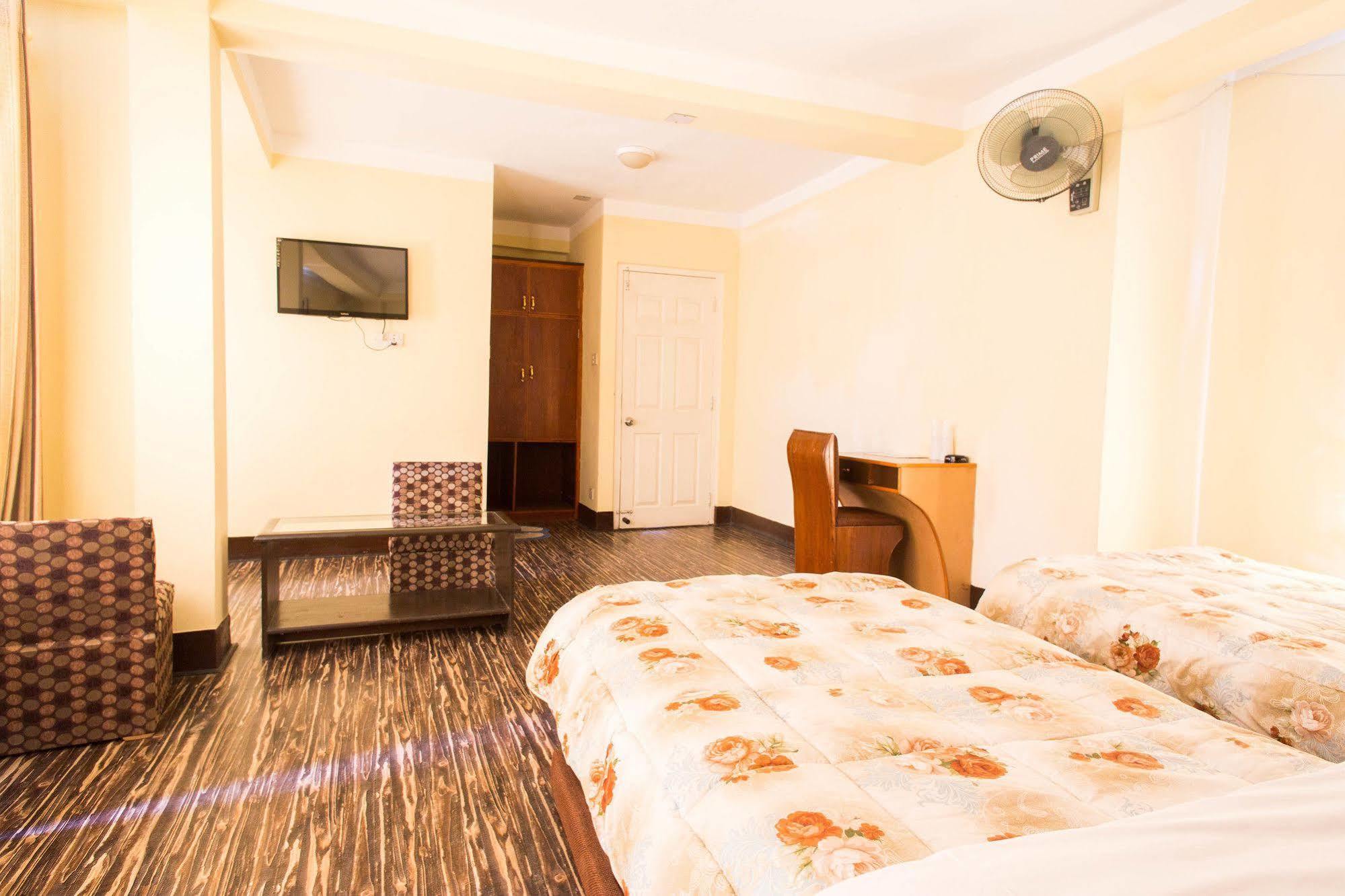 Hotel Lotus Buddha Inn Kathmandu Exterior photo