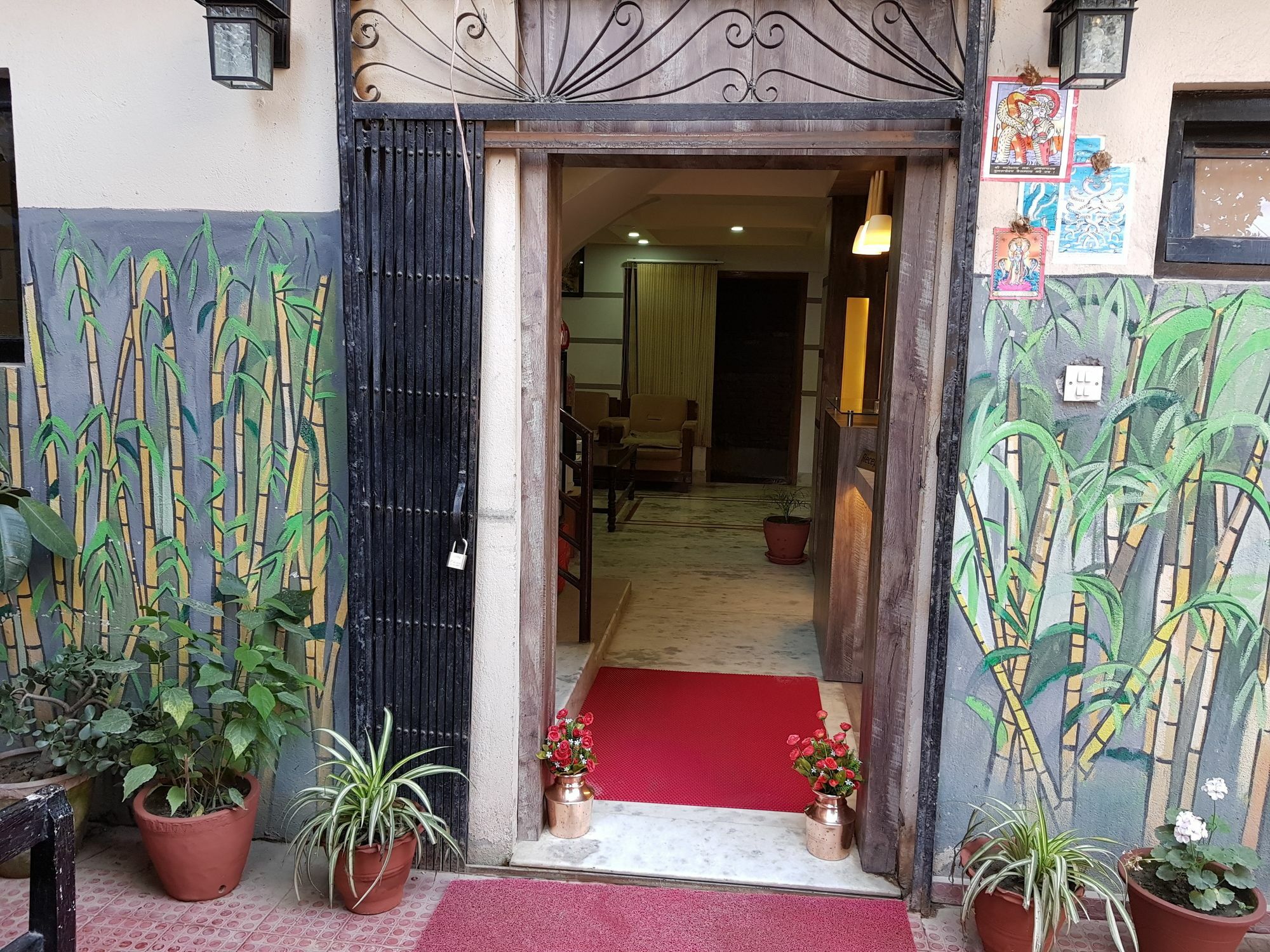Hotel Lotus Buddha Inn Kathmandu Exterior photo