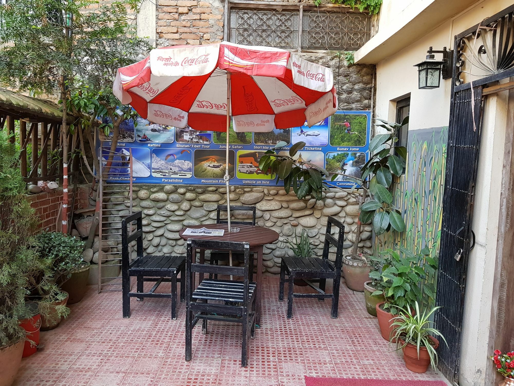 Hotel Lotus Buddha Inn Kathmandu Exterior photo